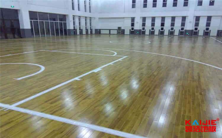 武漢商貿職業學院官網