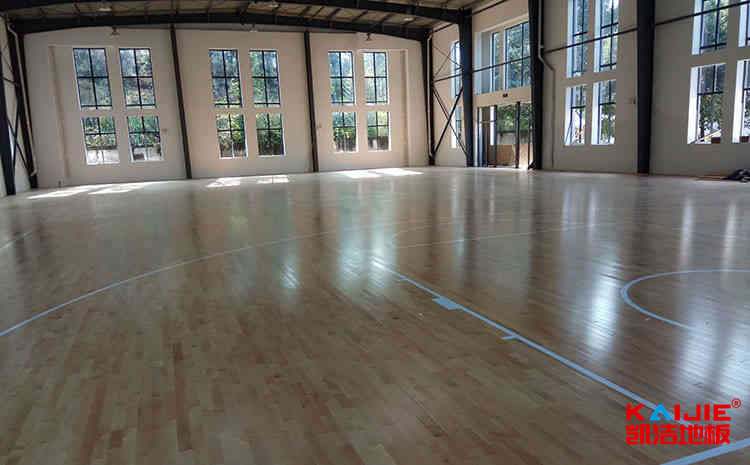 遼寧何氏醫學院官網